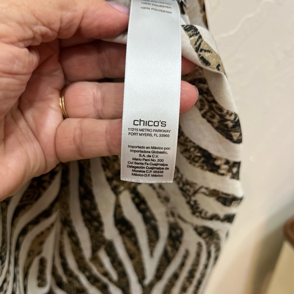 Chico's Black and White Animal Print Blouse - Picture 6 of 8
